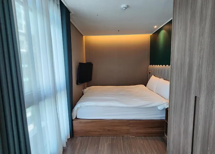Aparthotel El Bon The - Bona Together